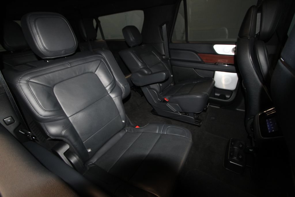 Used 2024 Lincoln Navigator L Reserve AWD/4WD image 26