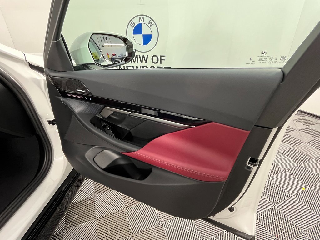 Certified 2026 BMW 530i xDrive w/ M Sport Package image 25