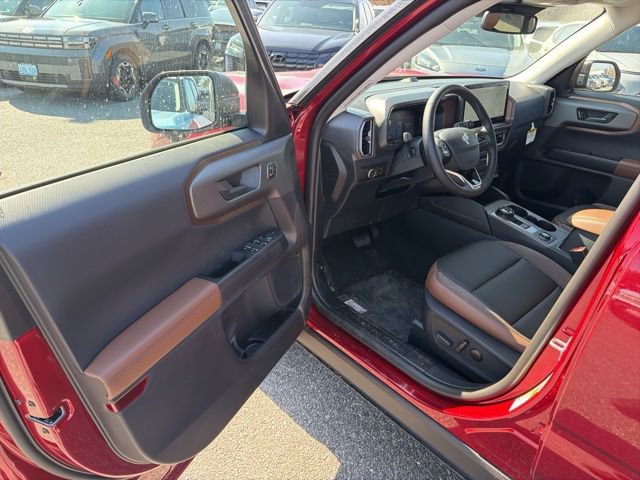 New 2026 Ford Bronco Sport Outer Banks w/ Outer Banks Tech Package+ AWD/4WD image 13