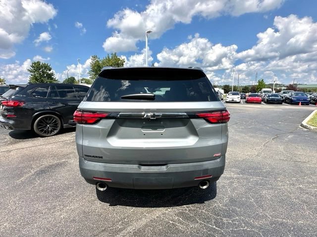 Used 2023 Chevrolet Traverse RS FWD image 12