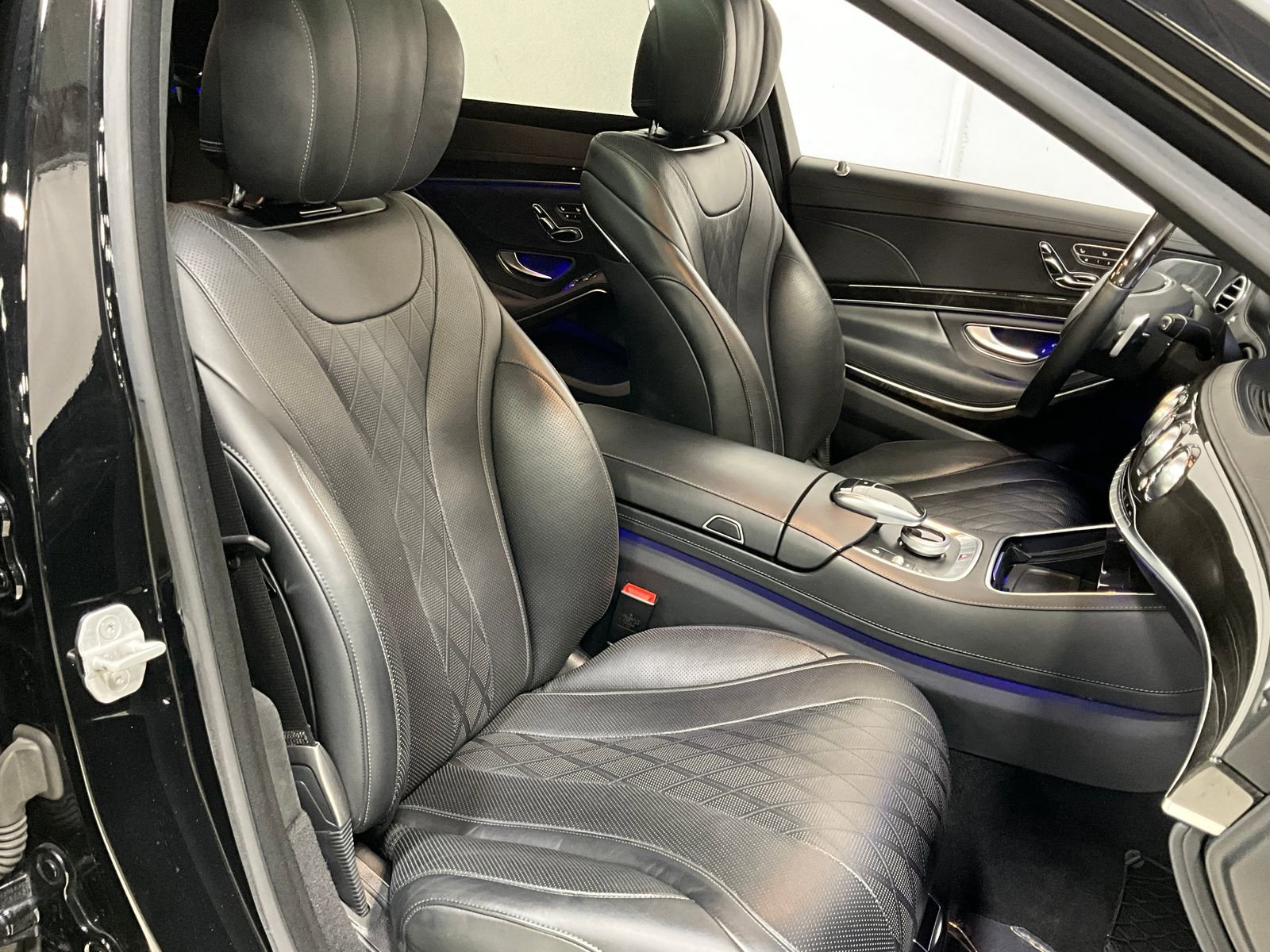 Used 2015 Mercedes-Benz S 550 4MATIC Sedan image 9