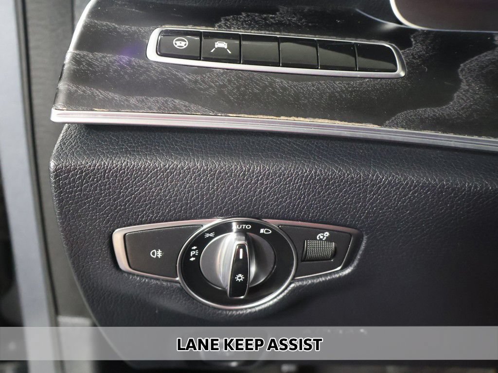 Used 2020 Mercedes-Benz E 350 4MATIC Sedan w/ Driver Assistance Package image 8