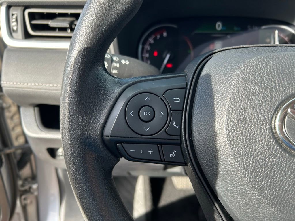 Used 2024 Toyota RAV4 LE image 26