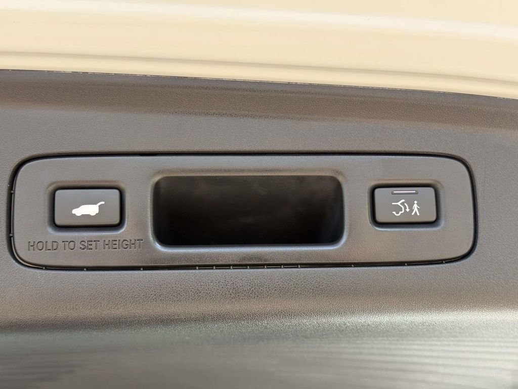 Certified 2025 Acura ADX A-Spec AWD/4WD image 9