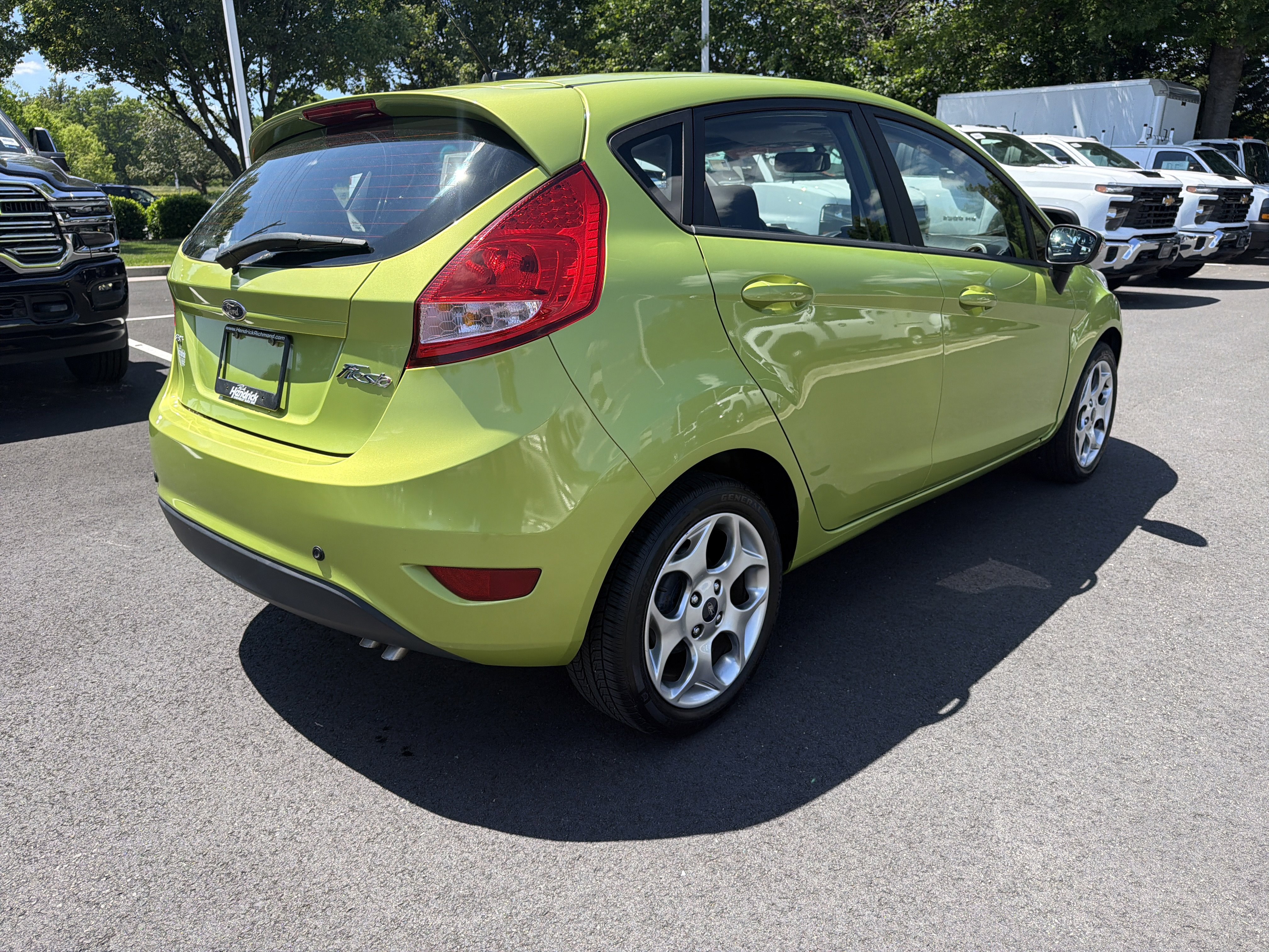 Used 2011 Ford Fiesta SES FWD image 27