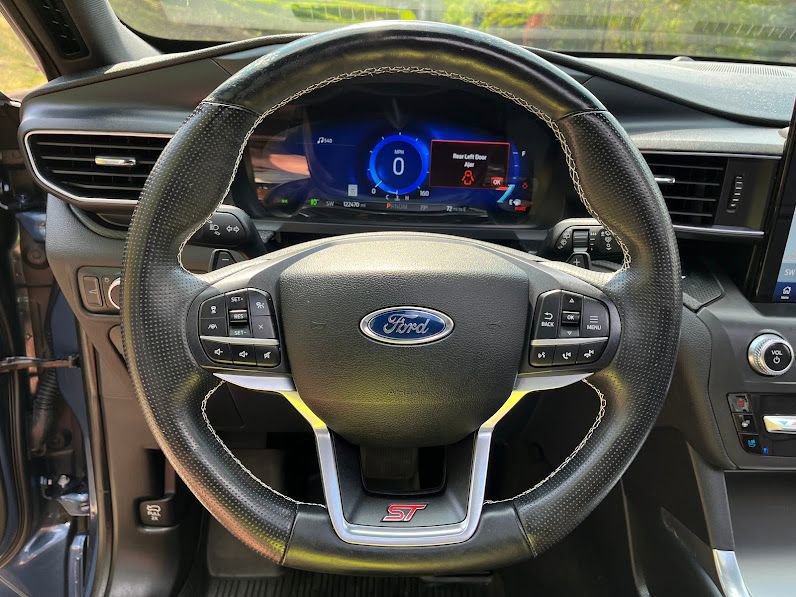 Used 2020 Ford Explorer ST w/ ST Street Pack AWD/4WD image 12