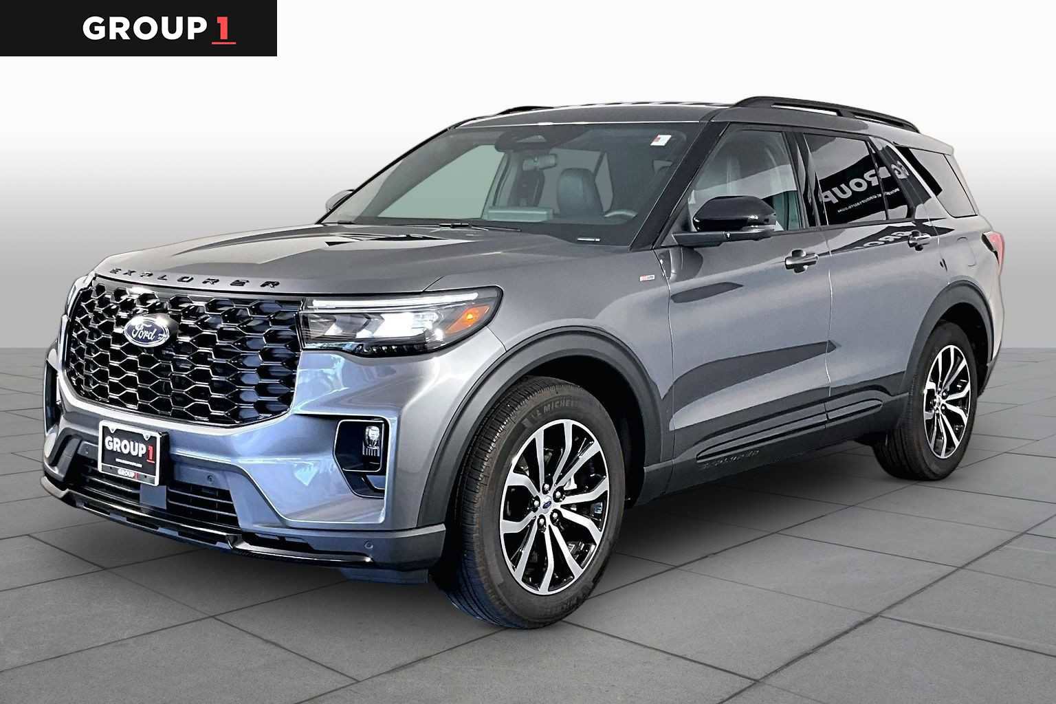 Used 2025 Ford Explorer ST-Line RWD image 1