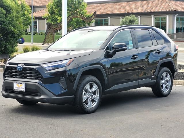 Certified 2024 Toyota RAV4 XLE AWD/4WD image 9