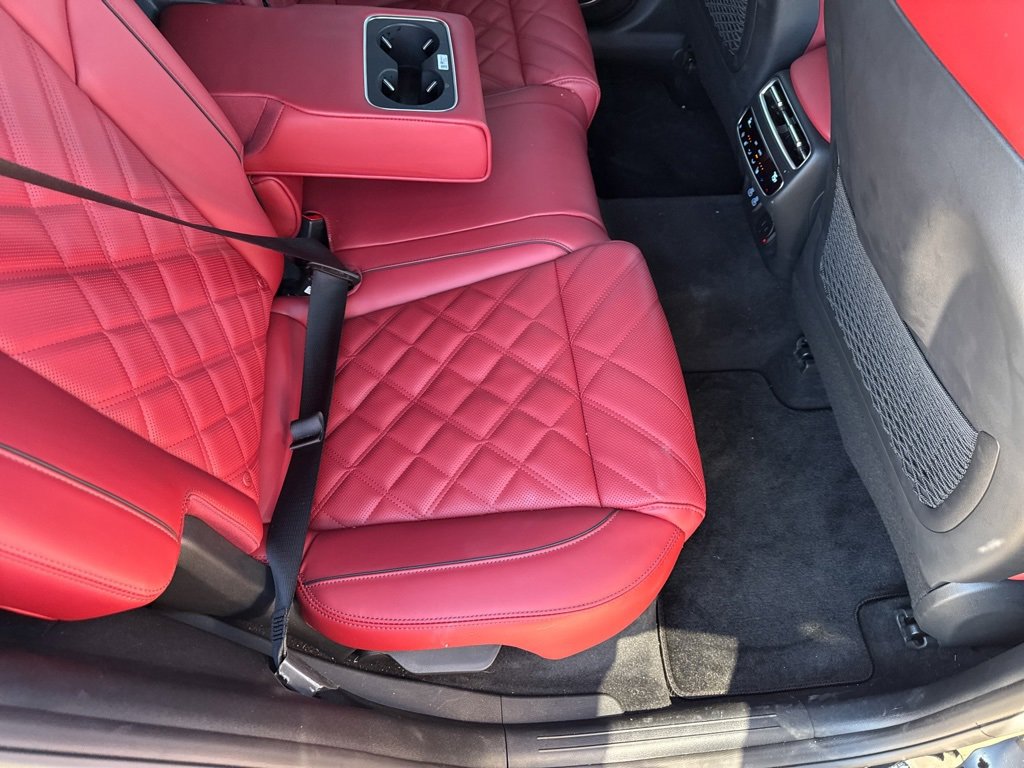 Used 2026 Genesis GV70 3.5T Sport Prestige image 18