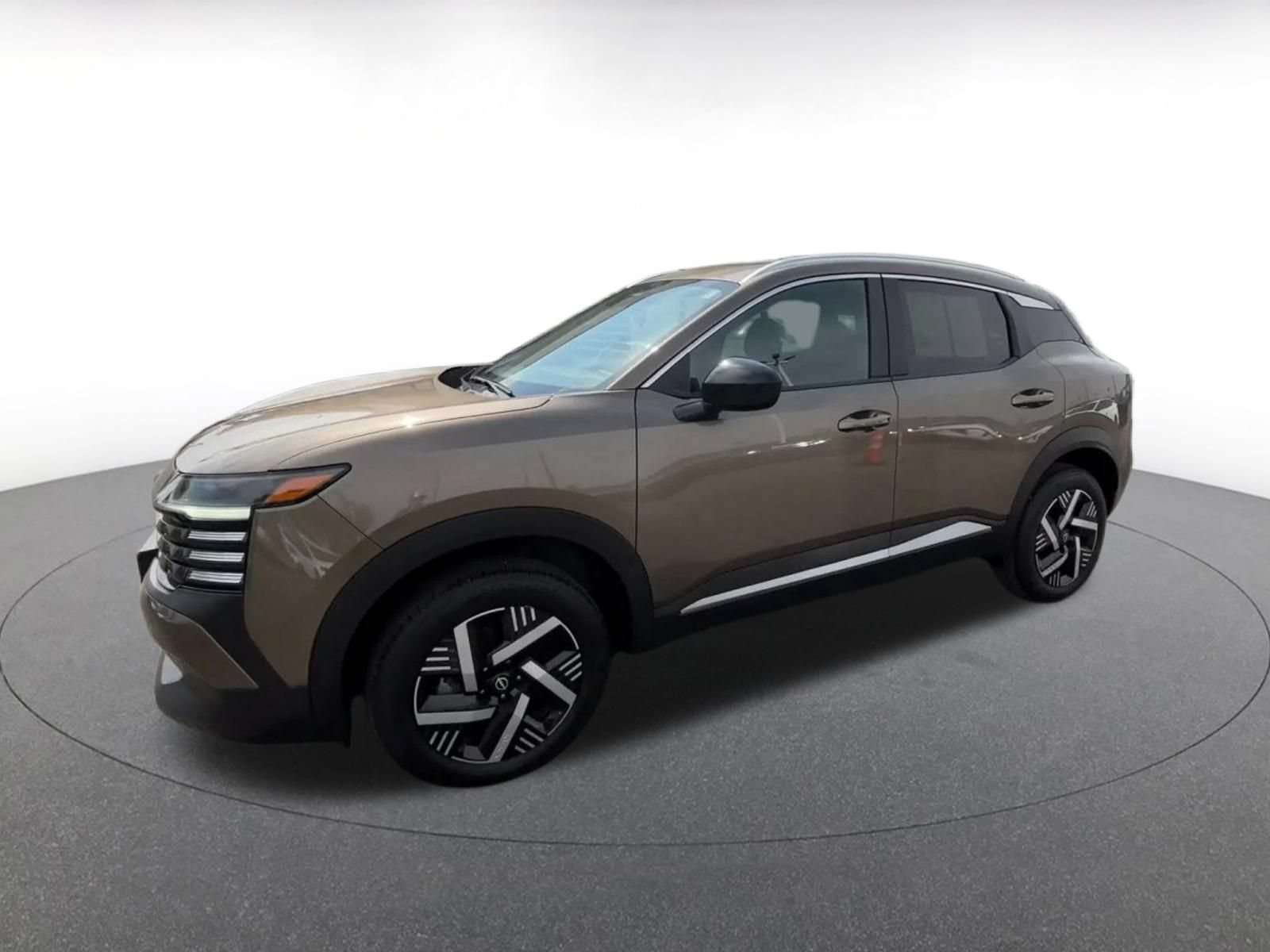 Used 2026 Nissan Kicks SV FWD image 7