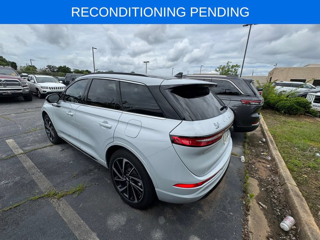 Used 2025 Lincoln Corsair Grand Touring AWD/4WD image 10