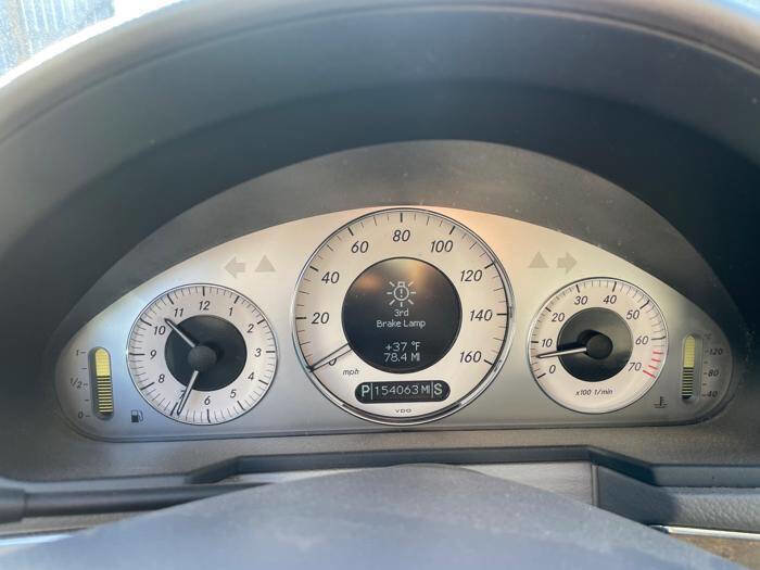 Used 2008 Mercedes-Benz E 350 Sedan image 37