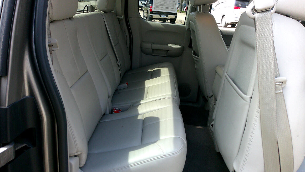 Used 2013 GMC Sierra 1500 SLE w/ Power Tech Package image 36