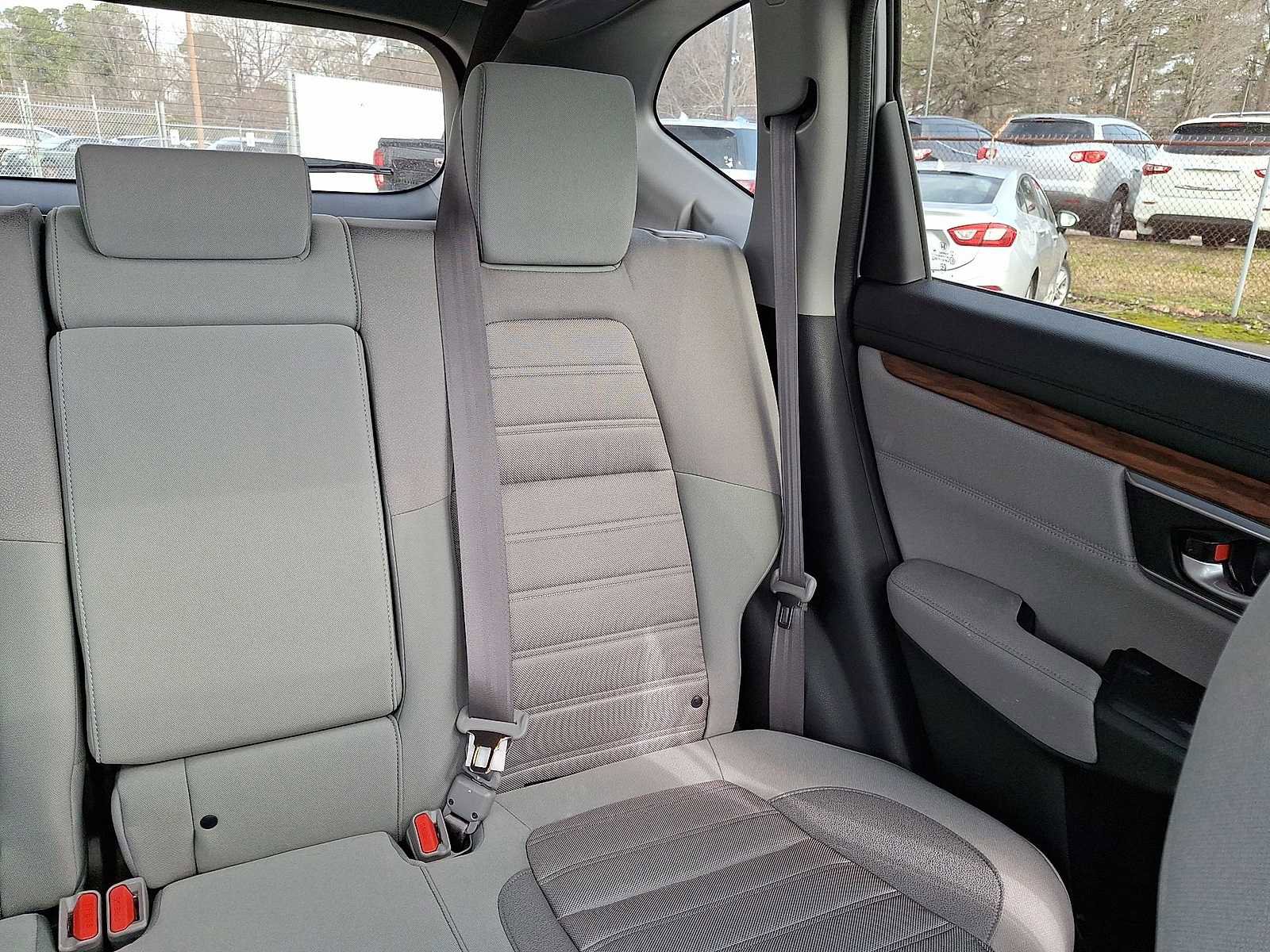 Used 2019 Honda CR-V EX image 15