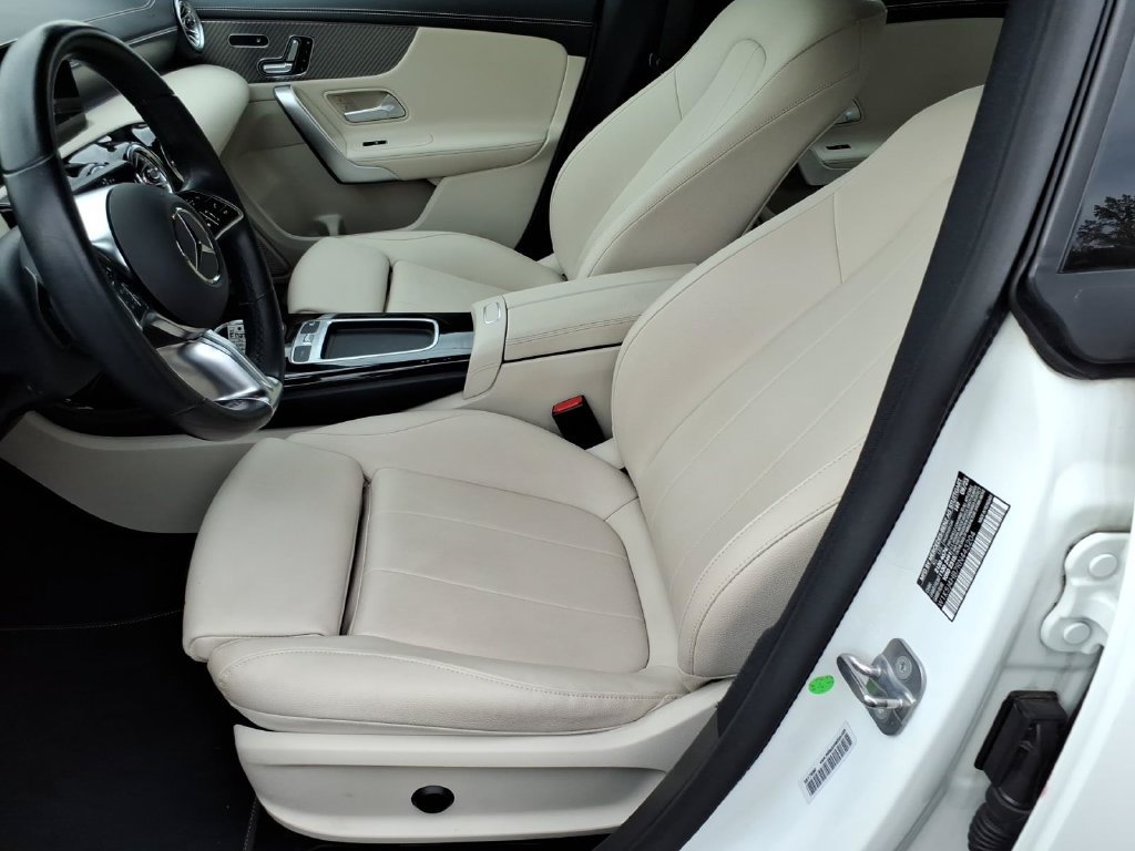 Used 2024 Mercedes-Benz CLA 250 4MATIC image 15