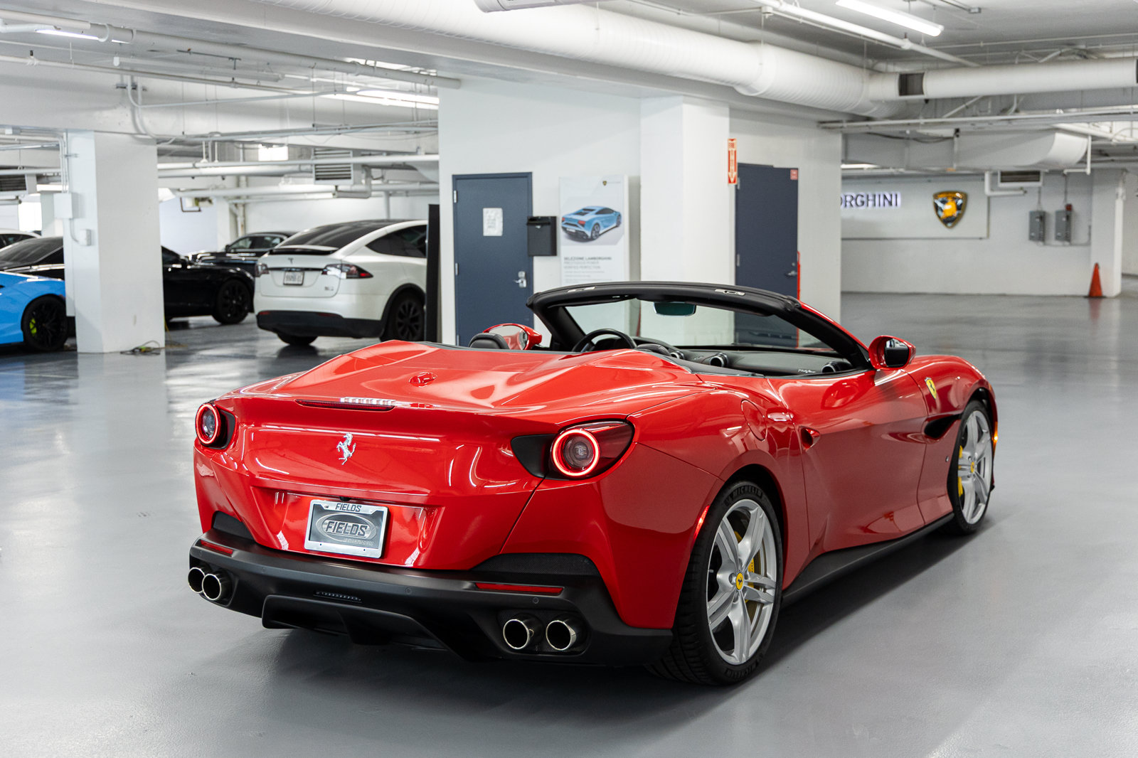 Used 2020 Ferrari Portofino RWD image 5