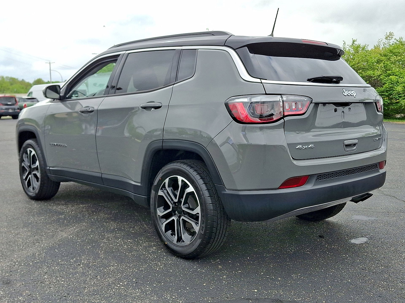 Used 2022 Jeep Compass Limited AWD/4WD image 22