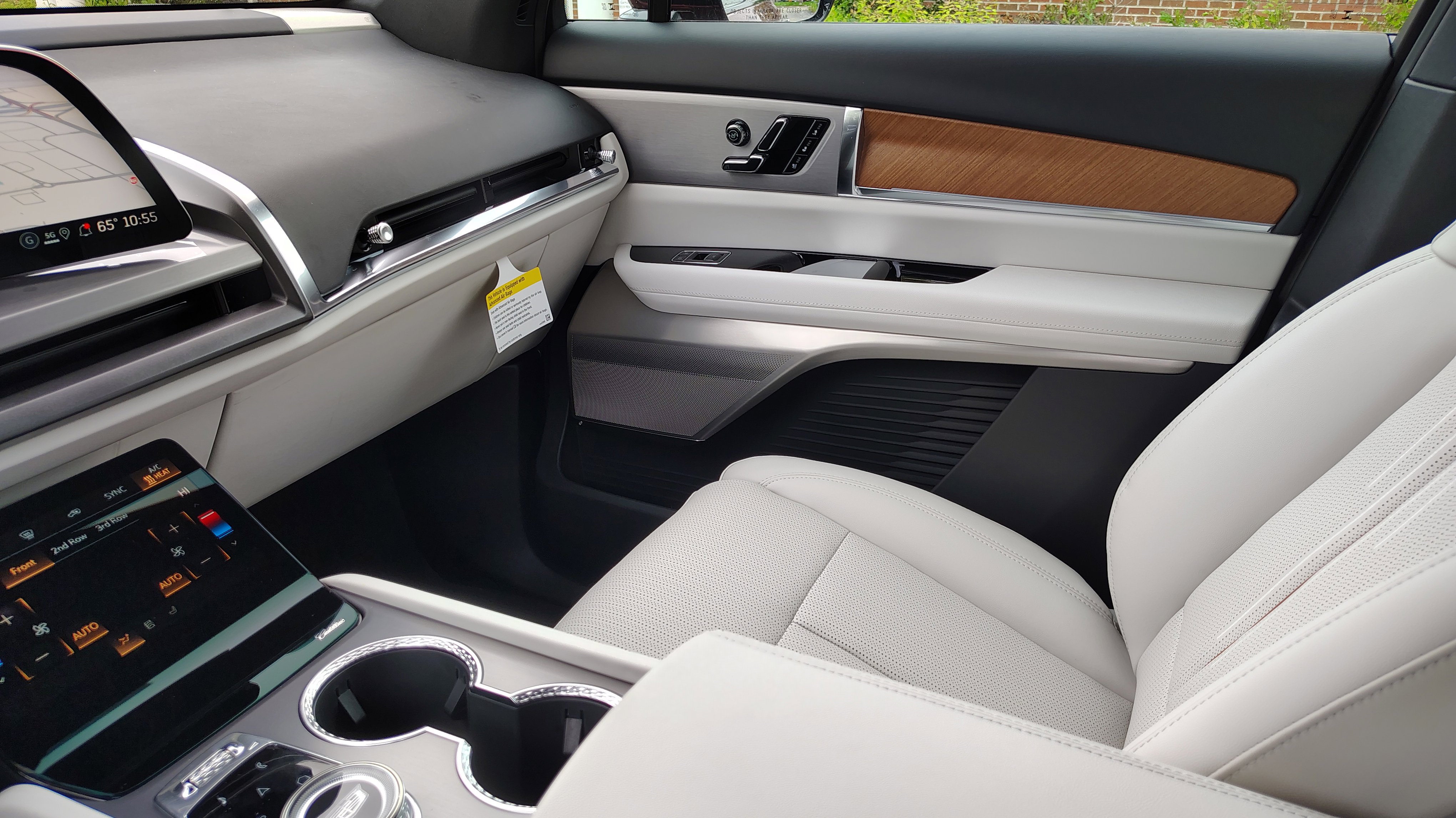 New 2026 Cadillac Vistiq Luxury image 30