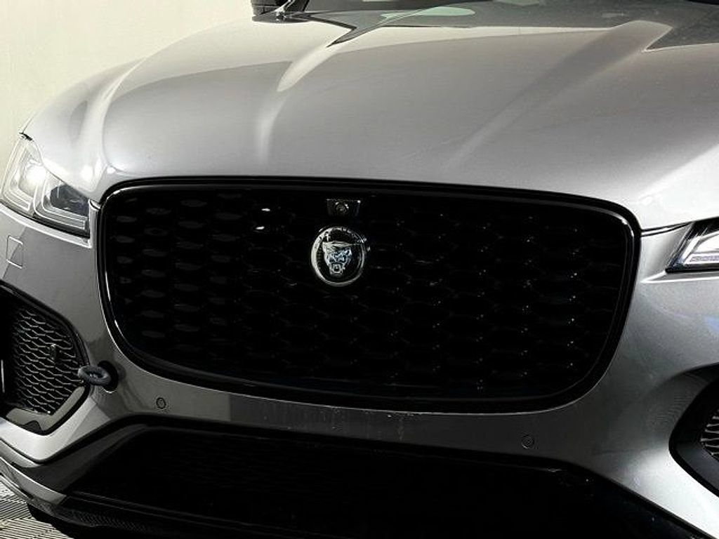 New 2026 Jaguar F-PACE R-Dynamic S AWD/4WD image 9