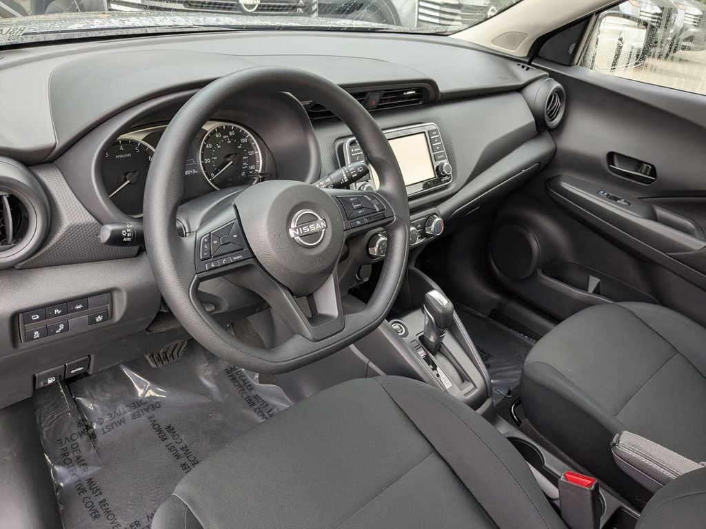 Certified 2025 Nissan Kicks Play S image 14