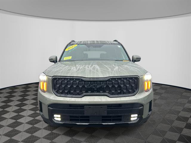 Used 2025 Kia Telluride SX Prestige X-Line image 2