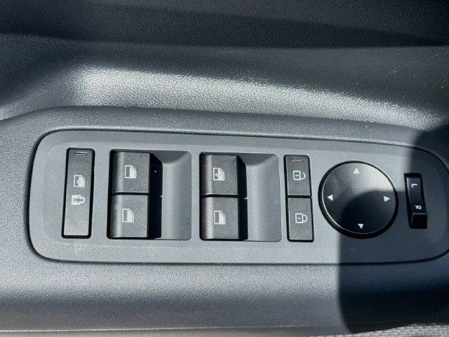 New 2027 Hyundai Santa Fe SE FWD image 17