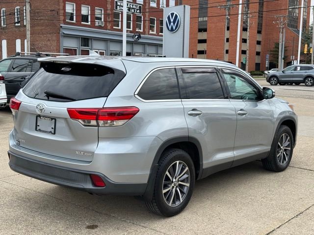 Used 2019 Toyota Highlander XLE image 5