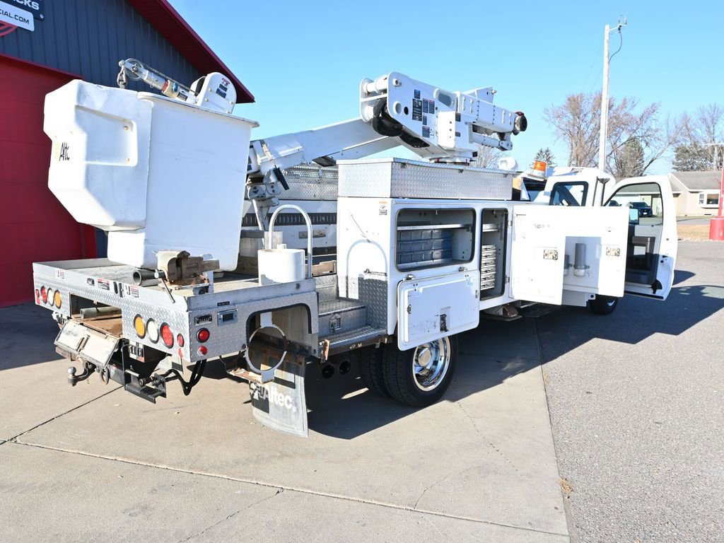 Used 2012 Ford F550 4x4 SuperCab Super Duty w/ Payload Upgrade Pkg image 22