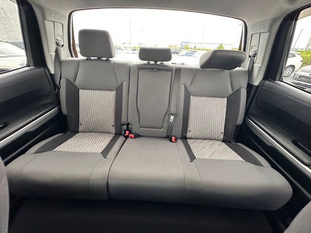 Used 2016 Toyota Tundra SR5 w/ SR5 Upgrade Package AWD/4WD image 30