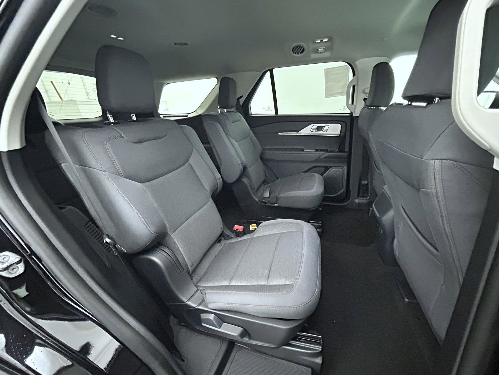 New 2026 Ford Explorer Active image 18