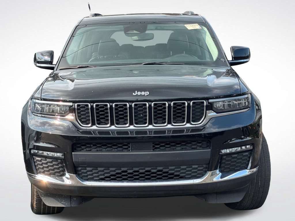 Used 2023 Jeep Grand Cherokee L Limited AWD/4WD image 3
