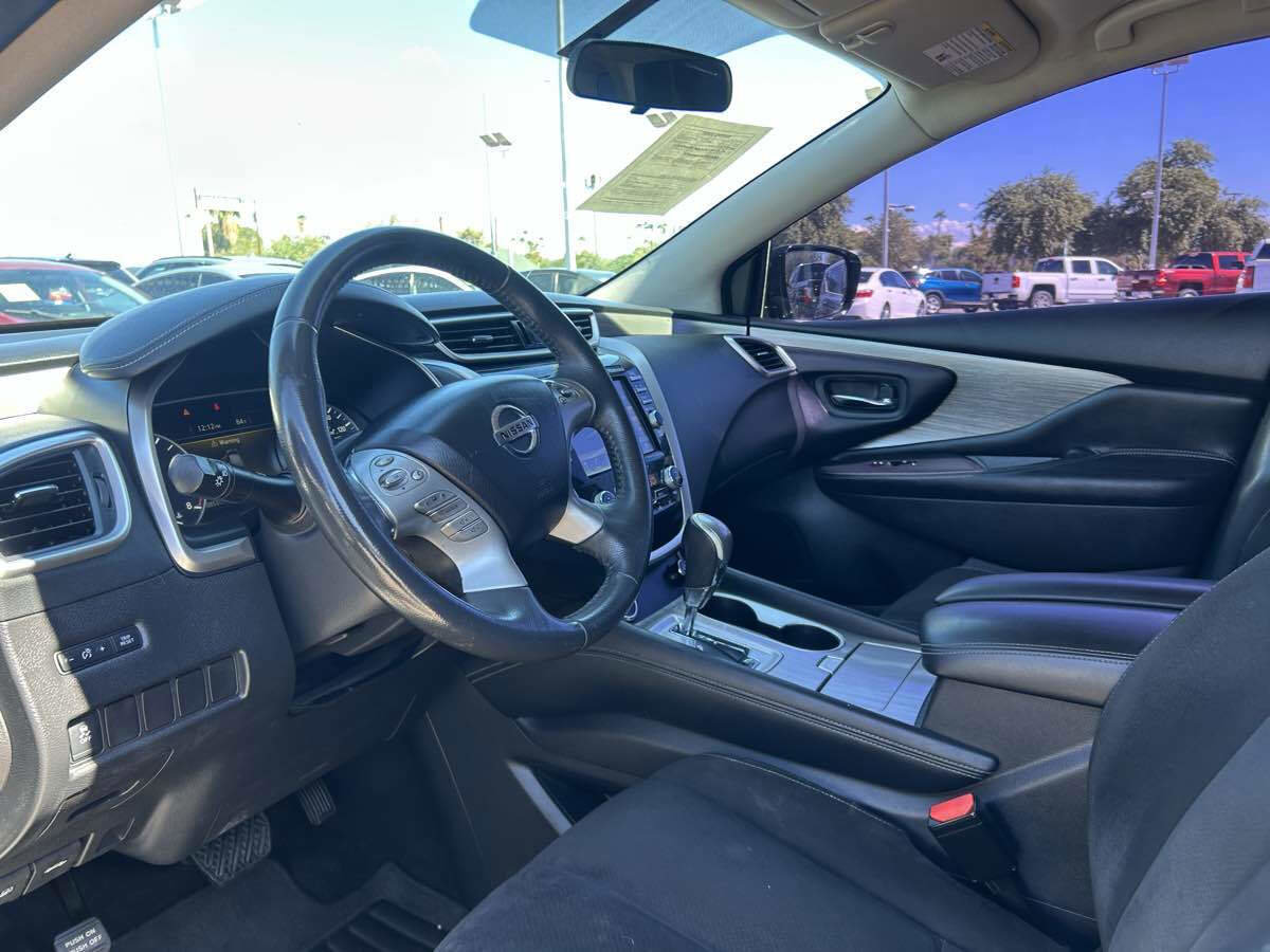 Used 2015 Nissan Murano SV w/ Cargo Package image 10