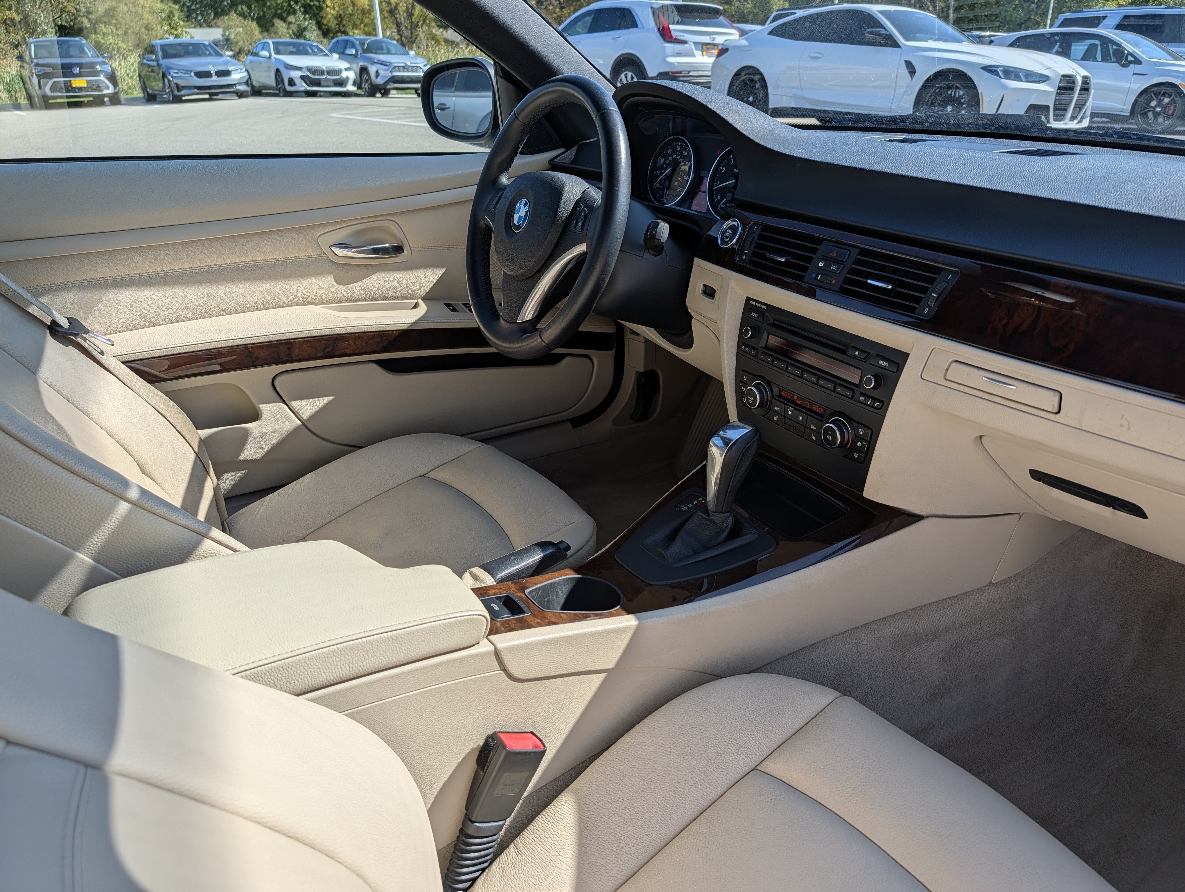 Used 2011 BMW 328i Convertible RWD image 19