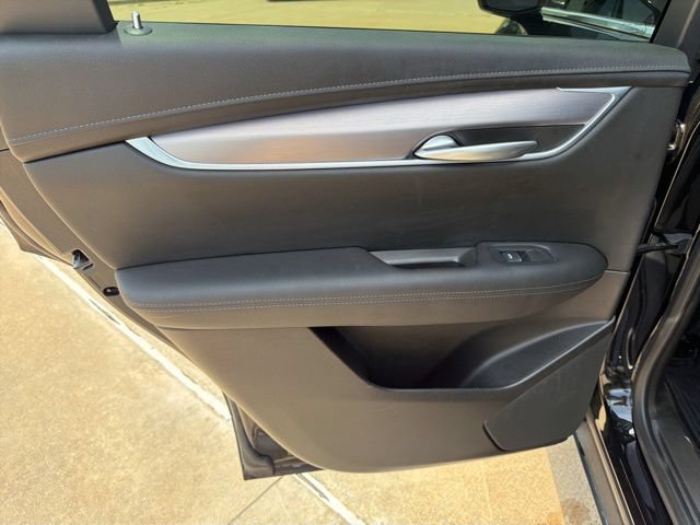 Certified 2024 Cadillac XT5 Luxury FWD image 22