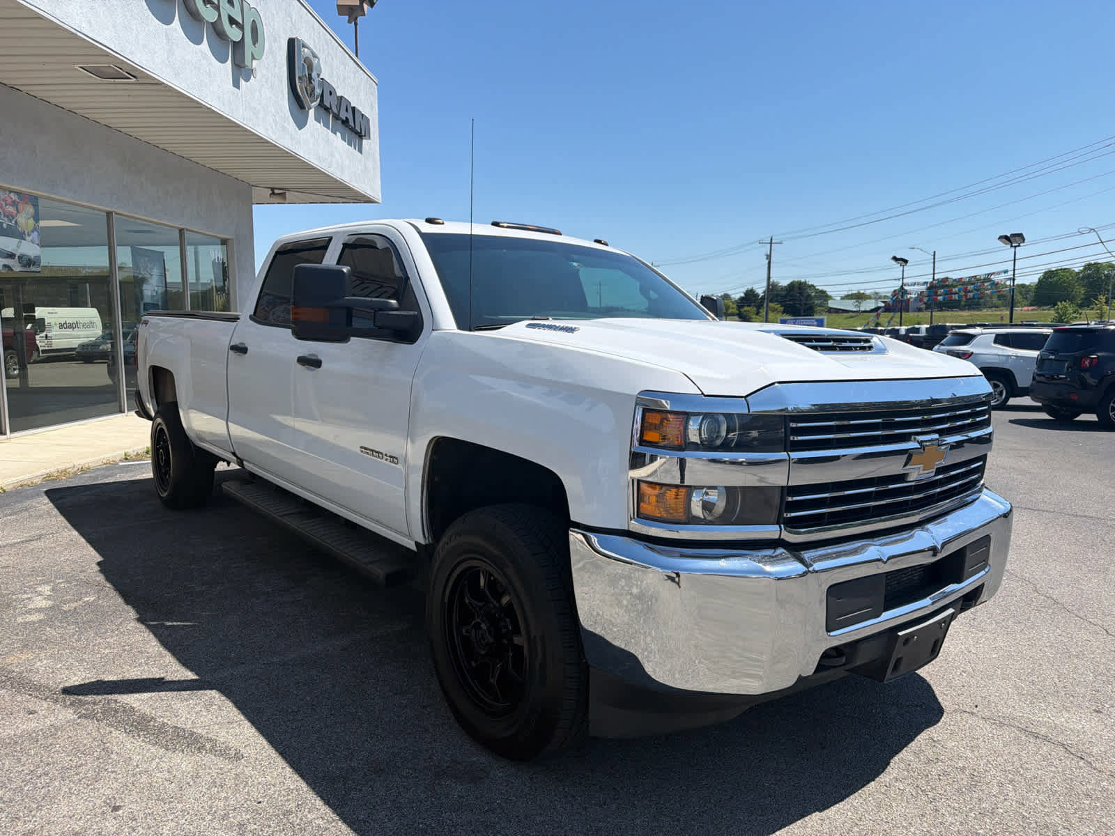 Used 2018 Chevrolet Silverado 3500 W/T w/ WT Convenience Package AWD/4WD image 5