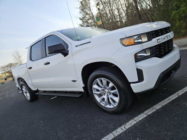 Used 2020 Chevrolet Silverado 1500 Custom w/ Custom Value Package image 8