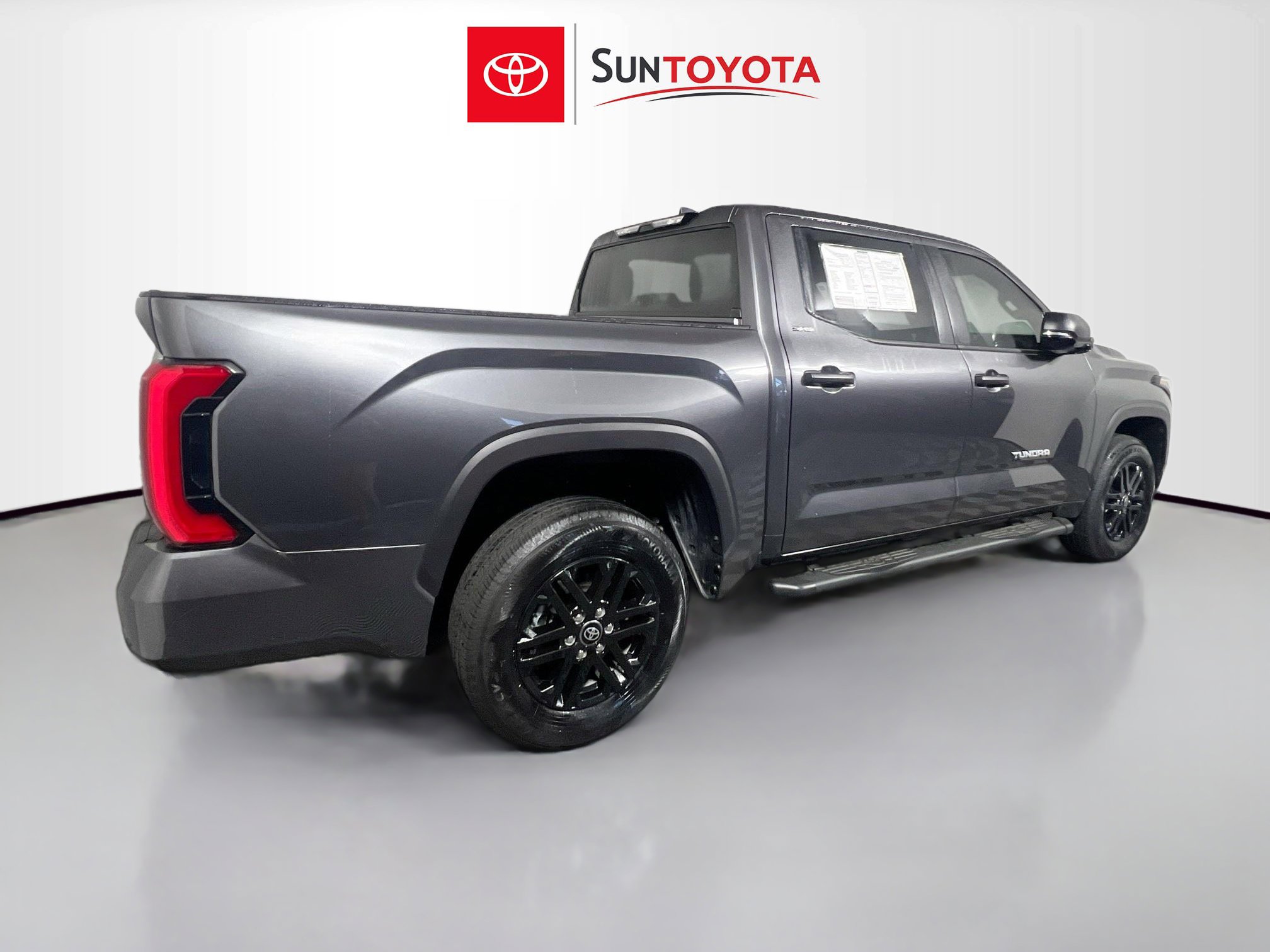 Used 2025 Toyota Tundra SR5 w/ SR5 Convenience Package image 4