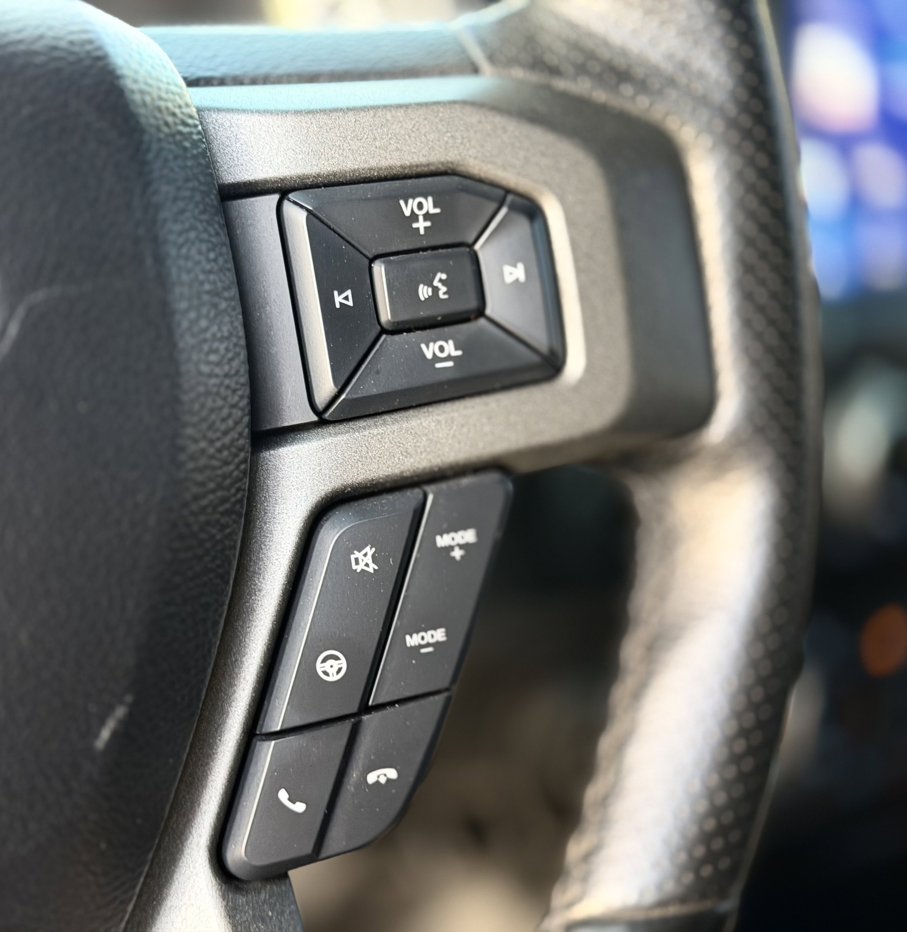 Used 2019 Ford F150 Raptor w/ Equipment Group 802A Luxury AWD/4WD image 29
