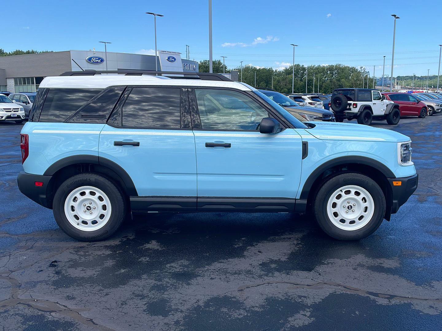Used 2025 Ford Bronco Sport Heritage w/ Convenience Package AWD/4WD image 6