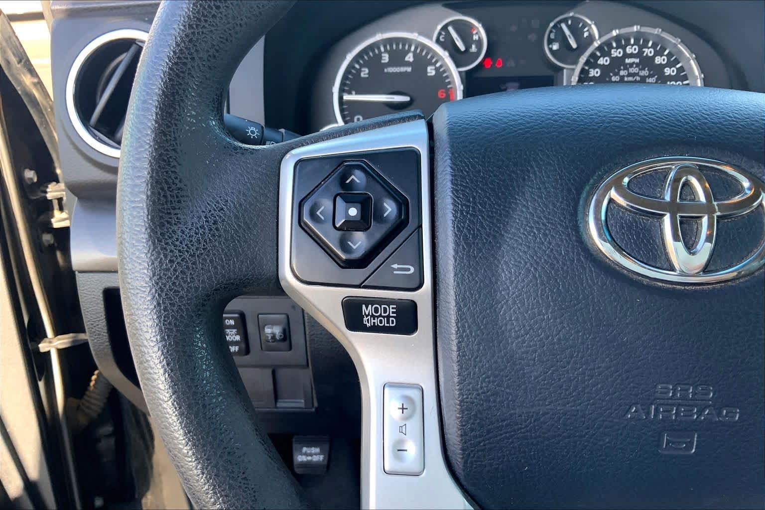 Used 2014 Toyota Tundra SR5 w/ SR5 Upgrade Package AWD/4WD image 24