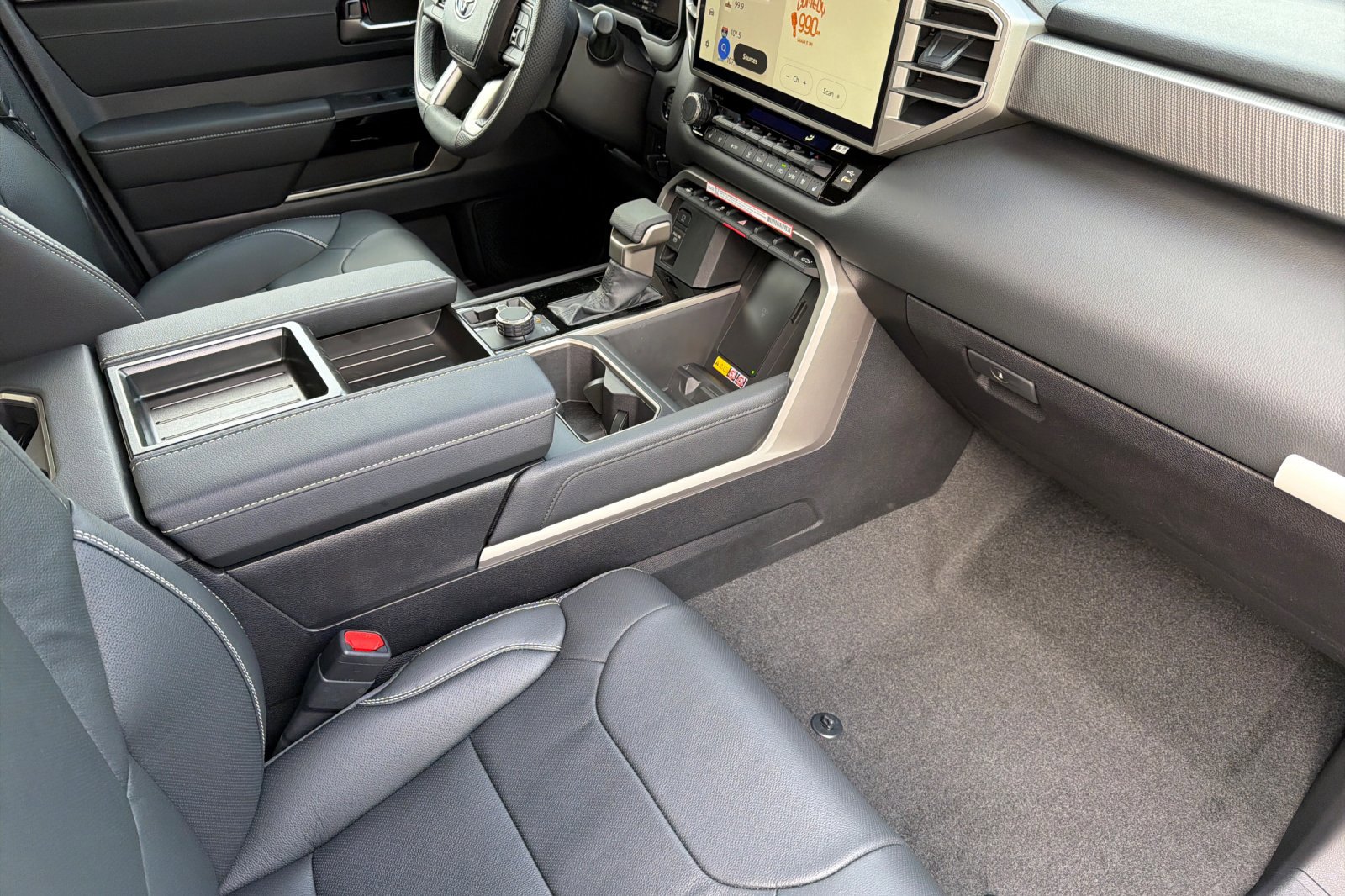 New 2026 Toyota Tundra Limited image 13