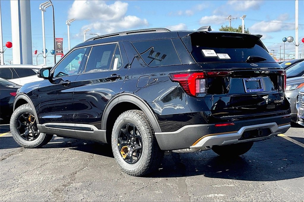 New 2026 Ford Explorer Tremor image 3