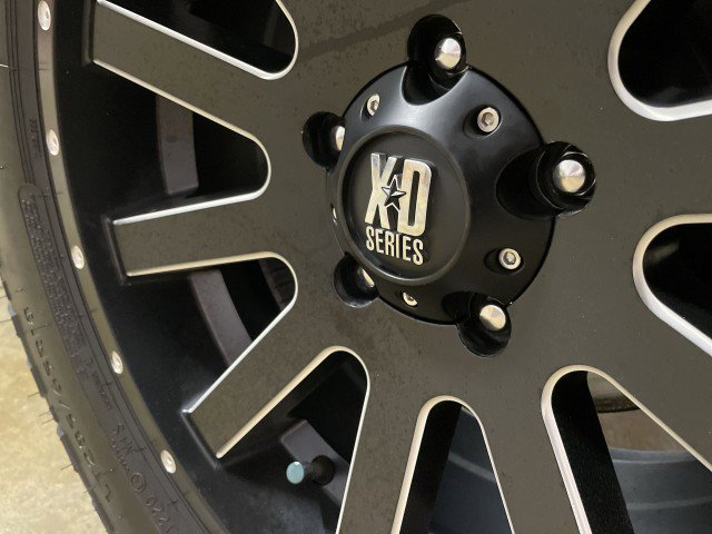 Used 2017 Jeep Wrangler Unlimited Sport image 27