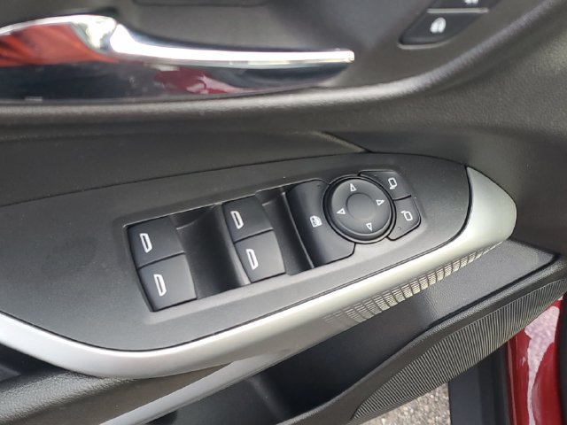 Certified 2024 Chevrolet Trax RS w/ Driver Confidence Package FWD image 14