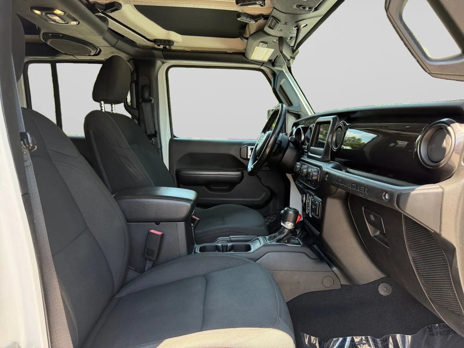 Used 2020 Jeep Wrangler Unlimited Sport AWD/4WD image 33