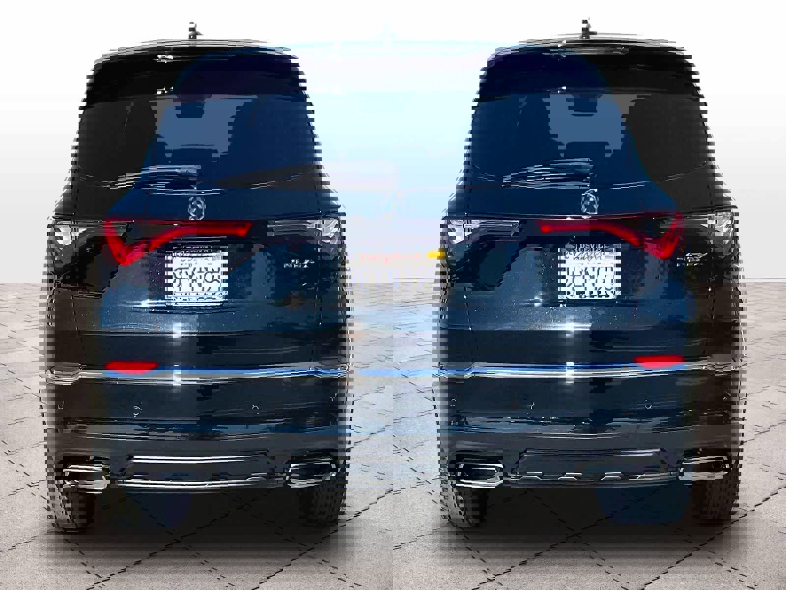 Used 2023 Acura MDX FWD w/ Technology Package image 7