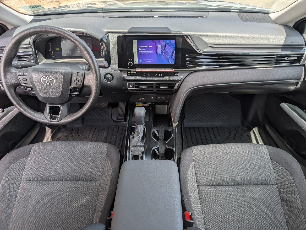 Used 2026 Toyota Camry LE FWD image 4