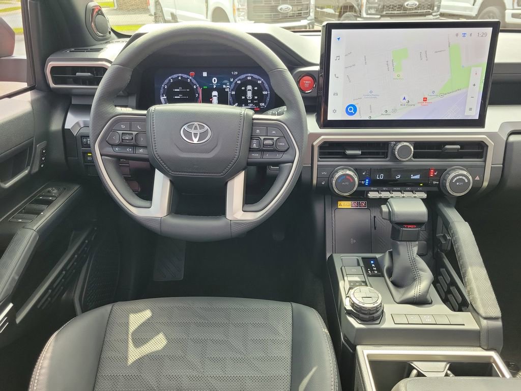 Used 2025 Toyota 4Runner TRD Off-Road Premium image 12