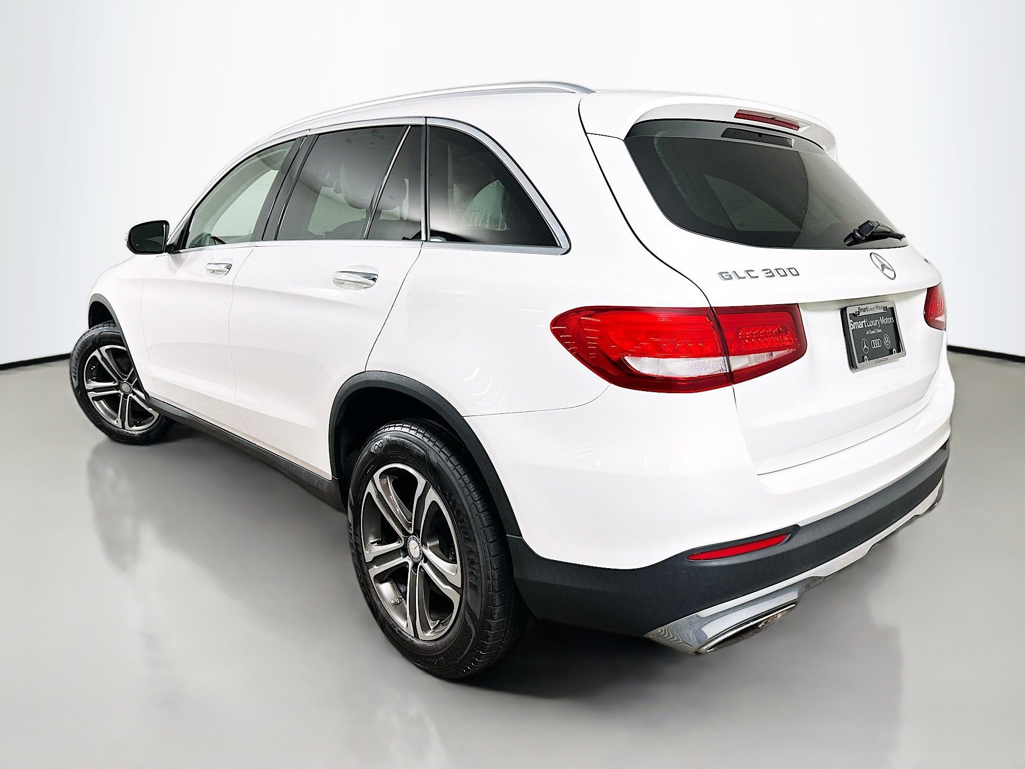 Certified 2016 Mercedes-Benz GLC 300 4MATIC image 5