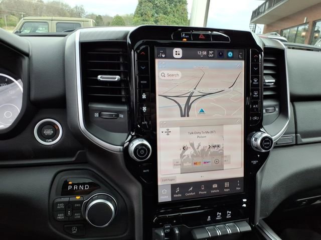 New 2026 RAM 1500 4x4 Crew Cab image 12